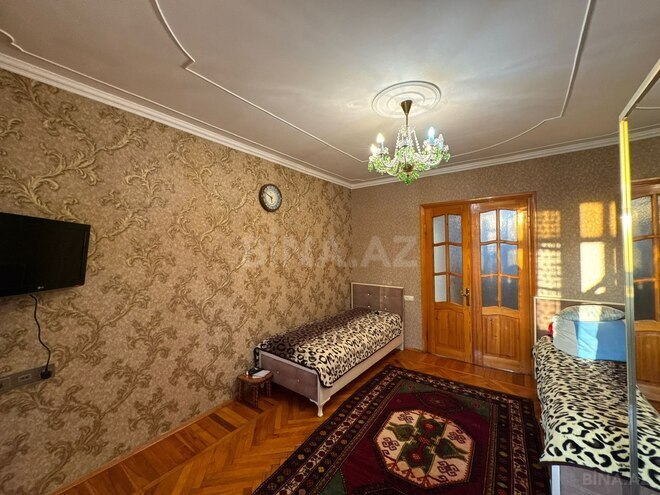 Продаётся 4-комн. вторичка 100 м², м. Халглар Достлугу, photo 14 from 18