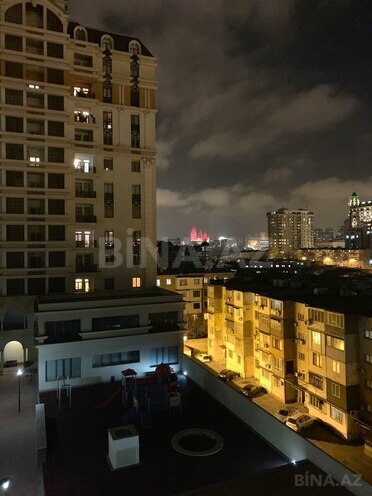 Продаётся 2-комн. вторичка 65 м², м. Низами, photo 17 from 20