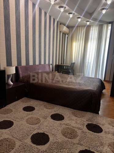 İcarəyə verilir 3 otaqlı yeni tikili 145 m², 28 May m., photo 5 from 6