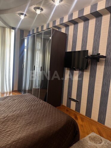 İcarəyə verilir 3 otaqlı yeni tikili 145 m², 28 May m., photo 4 from 6