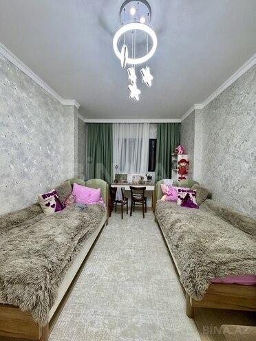 Продаётся 4-комн. вторичка 110 м², м. Иншаатчылар, photo 9 from 18