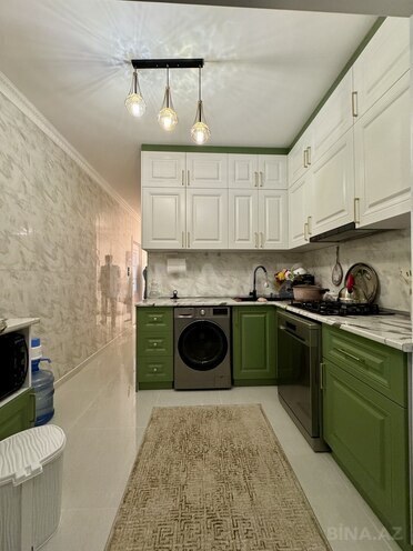 Продаётся 4-комн. вторичка 110 м², м. Иншаатчылар, photo 13 from 18