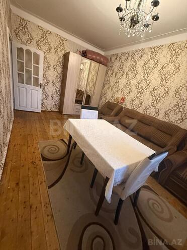 Satılır 2 otaqlı köhnə tikili 45 m², 7-ci mikrorayon q., photo 3 from 10