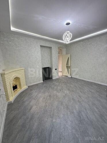 Продаётся 2-комн. вторичка 60 м², м. Низами, photo 3 from 10