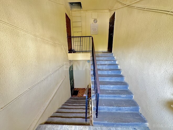 Satılır 3 otaqlı köhnə tikili 85 m², Qara Qarayev m., photo 31 from 32