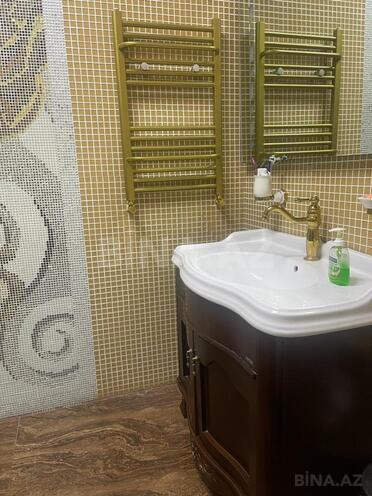 Продаётся 5-комн. вторичка 225 м², м. Ичеришехер, photo 12 from 17