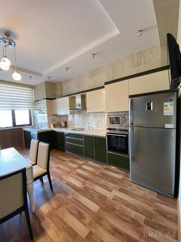 İcarəyə verilir 3 otaqlı yeni tikili 180 m², Nizami m., photo 13 from 32