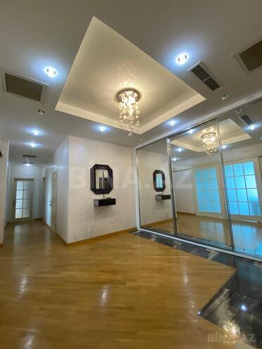 İcarəyə verilir 3 otaqlı yeni tikili 180 m², Nizami m., photo 28 from 32