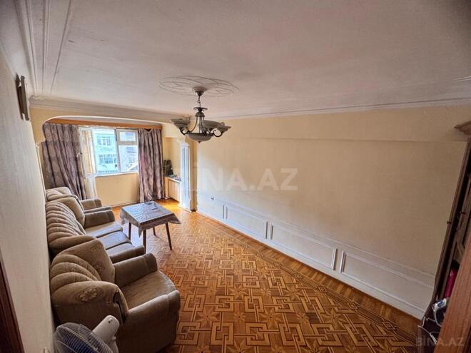 Продаётся 3-комн. вторичка 80 м², м. Кара Караев, photo 9 from 19