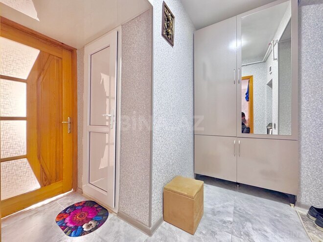 Продаётся 2-комн. вторичка 40 м², м. Кара Караев, photo 16 from 21