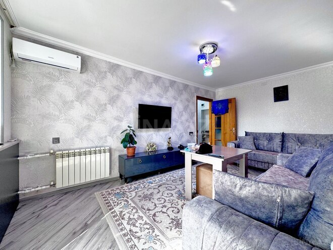 Продаётся 2-комн. вторичка 40 м², м. Кара Караев, photo 7 from 21