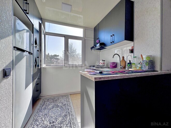 Продаётся 2-комн. вторичка 40 м², м. Кара Караев, photo 13 from 21