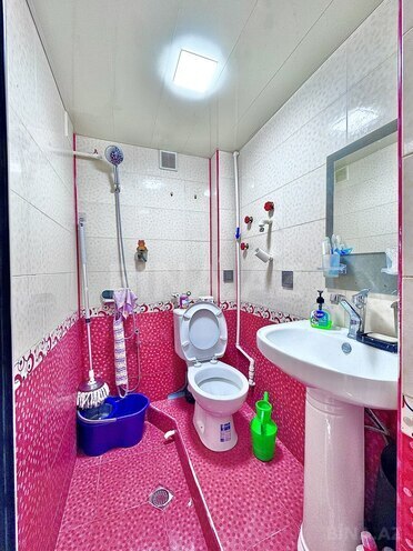 Продаётся 2-комн. вторичка 40 м², м. Кара Караев, photo 20 from 21