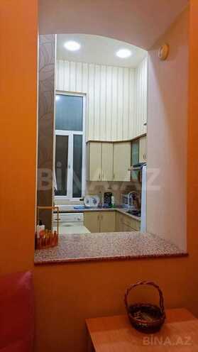 Satılır 2 otaqlı köhnə tikili 55 m², Sahil m., photo 11 from 16