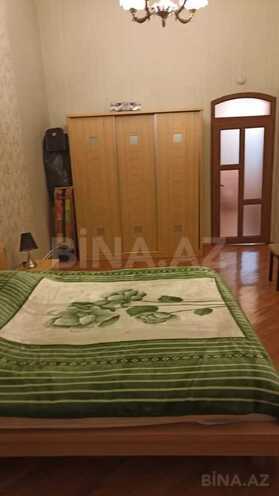 Satılır 2 otaqlı köhnə tikili 55 m², Sahil m., photo 14 from 16