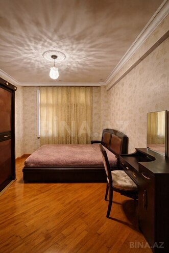 Продаётся 3-комн. новостройка 90 м², м. 8 ноября, photo 4 from 9