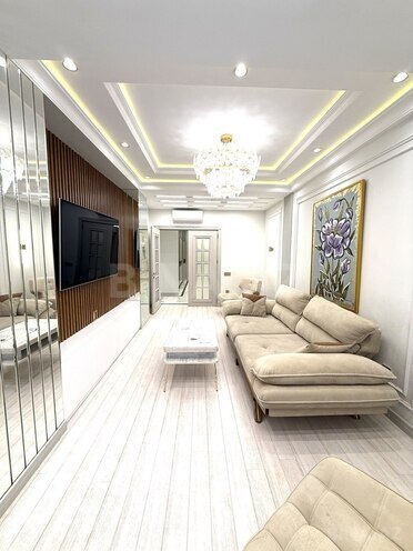 Сдаётся 3-комн. новостройка 130 м², м. Нариман Нариманов, photo 4 from 19