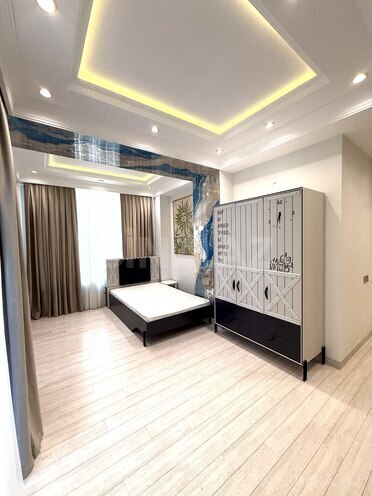 Сдаётся 3-комн. новостройка 130 м², м. Нариман Нариманов, photo 7 from 19