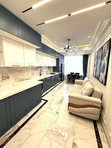 Сдаётся 3-комн. новостройка 130 м², м. Нариман Нариманов, photo 9 from 19