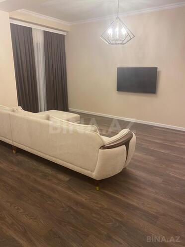 İcarəyə verilir 3 otaqlı yeni tikili 135 m², Ağ şəhər q., photo 3 from 14