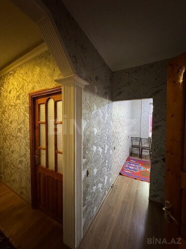 Satılır 3 otaqlı köhnə tikili 71 m², Hövsan q., photo 5 from 10