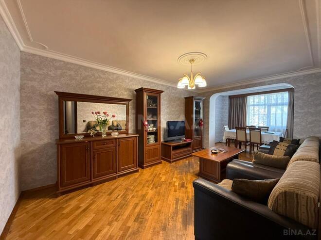 Satılır 3 otaqlı köhnə tikili 88 m², Gənclik m., photo 3 from 20