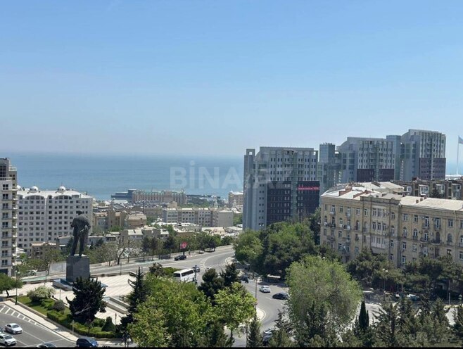 İcarəyə verilir 3 otaqlı yeni tikili 120 m², İçəri Şəhər m., photo 1 from 19