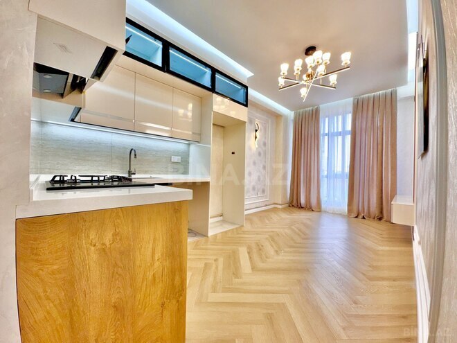 Продаётся 2-комн. новостройка 46 м², м. Кара Караев, photo 3 from 31