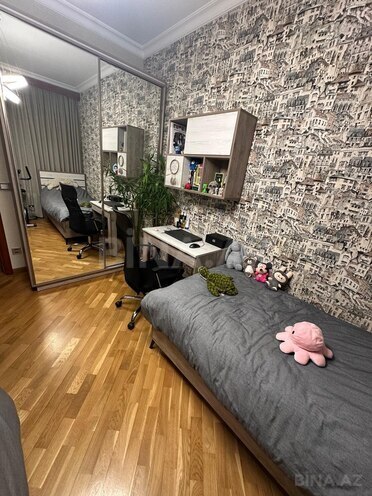 Продаётся 3-комн. вторичка 80 м², м. Элмляр Академиясы, photo 6 from 11