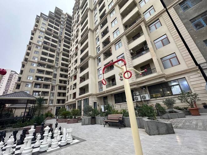 Satılır 4 otaqlı yeni tikili 207 m², Nəsimi r., photo 1 from 8