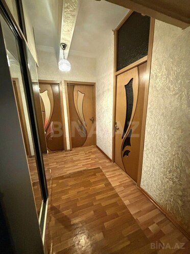 Satılır 4 otaqlı köhnə tikili 110 m², İnşaatçılar m., photo 7 from 20