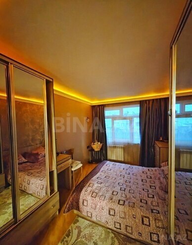 Satılır 2 otaqlı köhnə tikili 62 m², Nizami m., photo 8 from 15