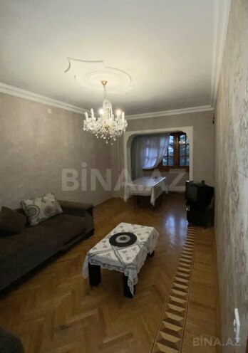 Satılır 4 otaqlı köhnə tikili 95 m², Həzi Aslanov m., photo 3 from 11