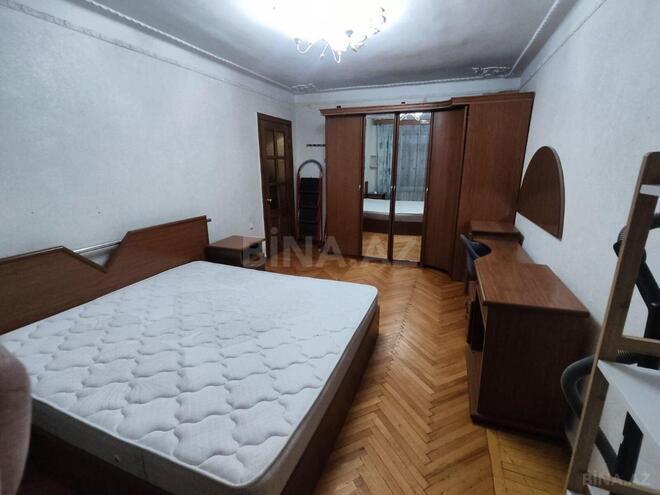 Продаётся 3-комн. вторичка 70 м², м. Элмляр Академиясы, photo 11 from 17
