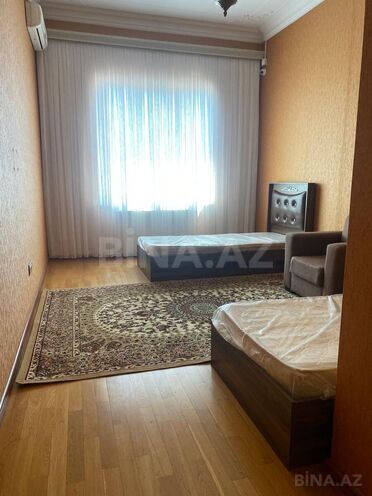 Сдаётся 3-комн. новостройка 140 м², м. 28 мая, photo 10 from 21