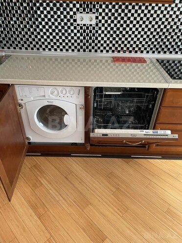 İcarəyə verilir 4 otaqlı yeni tikili 160 m², 28 May m., photo 7 from 15