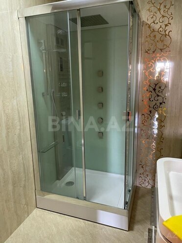 İcarəyə verilir 4 otaqlı yeni tikili 160 m², 28 May m., photo 10 from 15