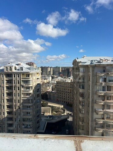 Продаётся 2-комн. новостройка 73 м², м. Нариман Нариманов, photo 1 from 12