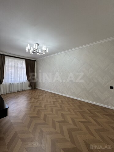 Продаётся 3-комн. вторичка 75 м², Хатаинский р., photo 6 from 21