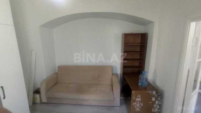 Продаётся 2-комн. вторичка 28 м², м. Низами, photo 4 from 14