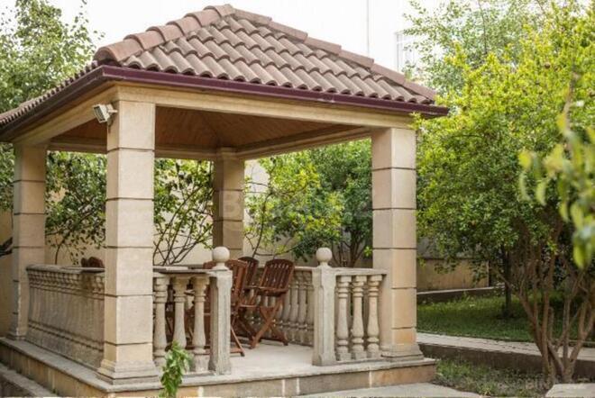 Продаётся 14-комн. дом/дача 1 000 м², пос. Бадамдар, photo 6 from 15