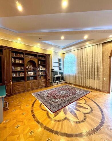 Продаётся 14-комн. дом/дача 1 000 м², пос. Бадамдар, photo 10 from 15