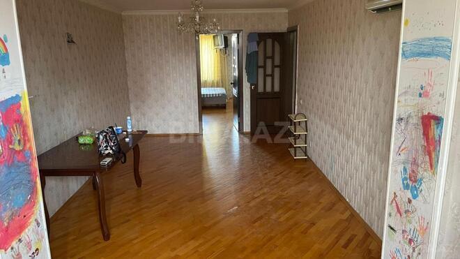 Продаётся 3-комн. вторичка 80 м², м. Иншаатчылар, photo 6 from 18