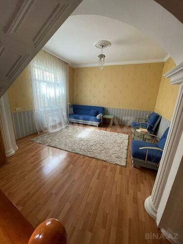 Продаётся 10-комн. дом/дача 400 м², photo 18 from 31