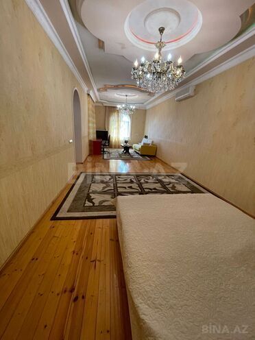 Продаётся 10-комн. дом/дача 400 м², photo 23 from 31