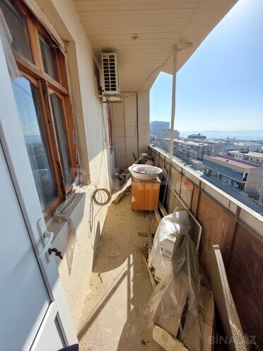 Продаётся 2-комн. вторичка 60 м², Хатаинский р., photo 12 from 20