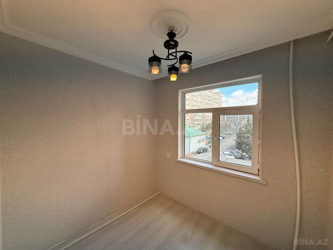 Продаётся 2-комн. вторичка 36 м², м. Нефтчиляр, photo 8 from 17