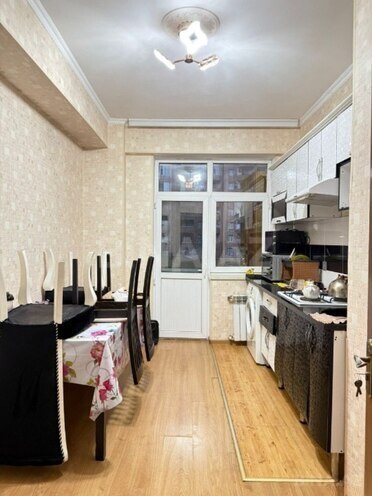 Сдаётся 2-комн. новостройка 80 м², м. Иншаатчылар, photo 7 from 14