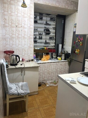 Продаётся 3-комн. вторичка 50 м², м. Элмляр Академиясы, photo 12 from 14