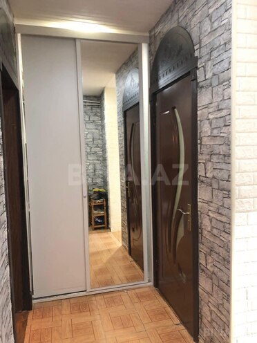 Продаётся 3-комн. вторичка 50 м², м. Элмляр Академиясы, photo 9 from 14